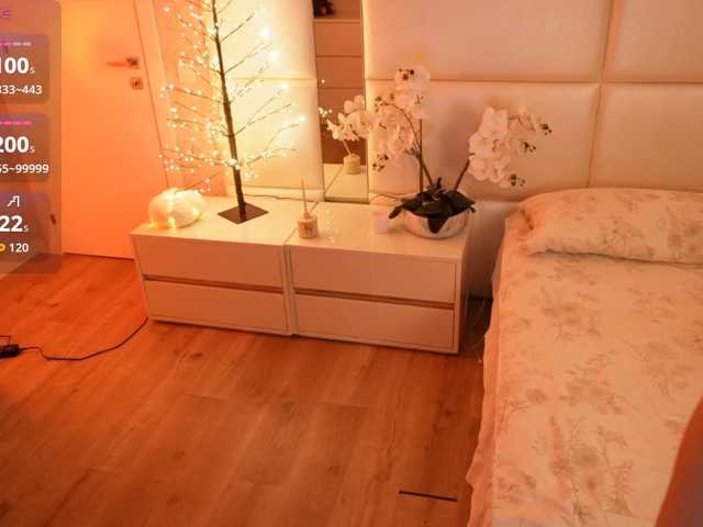Rerince live cam on BongaCams