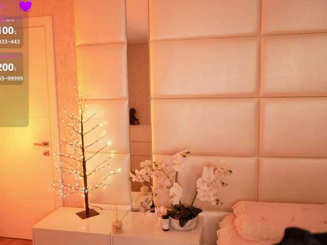 Rerince live cam on BongaCams