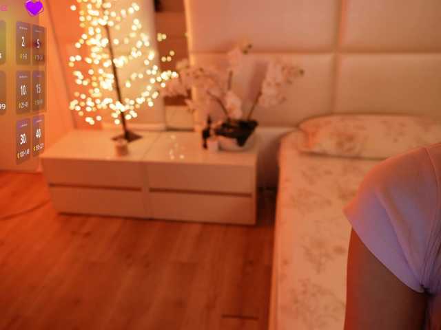 Rerince live cam on BongaCams