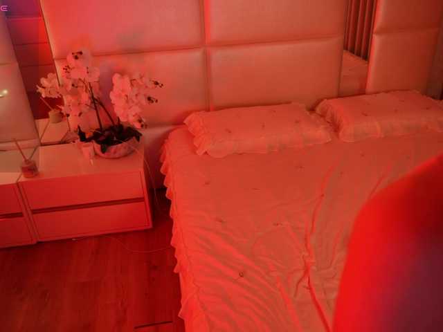 Rerince live cam on BongaCams
