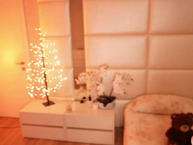 Rerince live cam on BongaCams