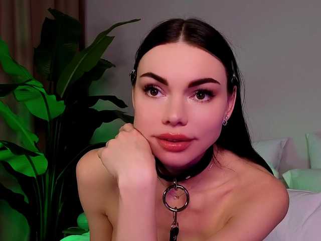 Slemgem's BongaCams show and profile