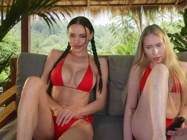 Amyleeplayss webcam