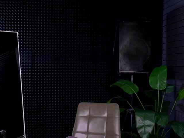 Amyleeplayss webcam