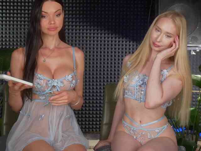Amyleeplayss webcam