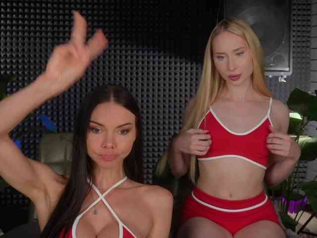 Amyleeplayss webcam