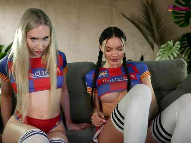 Amyleeplayss webcam