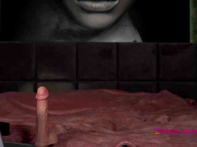 Amyleeplayss webcam