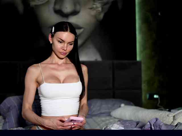 Slemgem Live Webcam on BongaCams