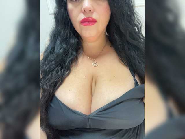 RadaRay55 live cam on BongaCams