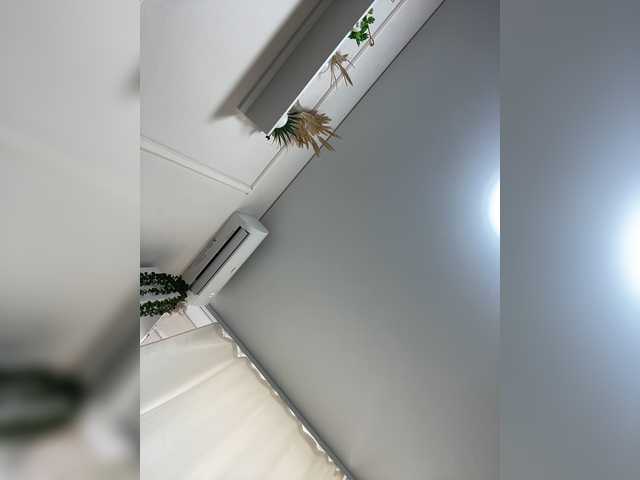 Tvoyaboginya live webcam show