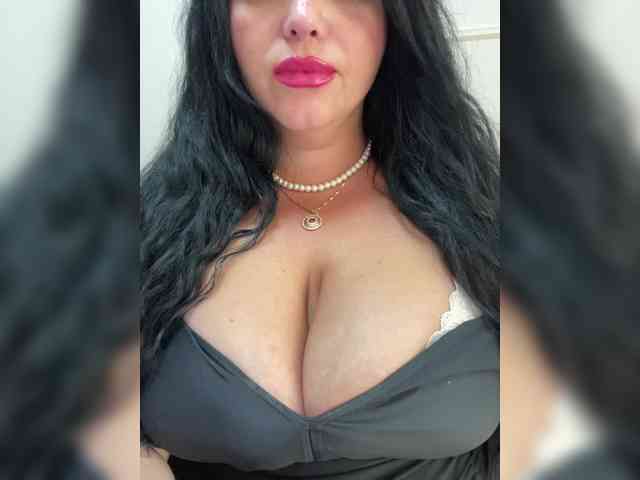 Tvoyaboginya webcam
