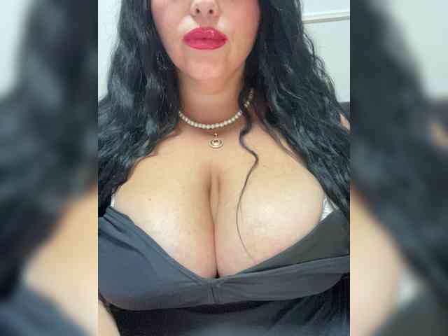 Tvoyaboginya webcam