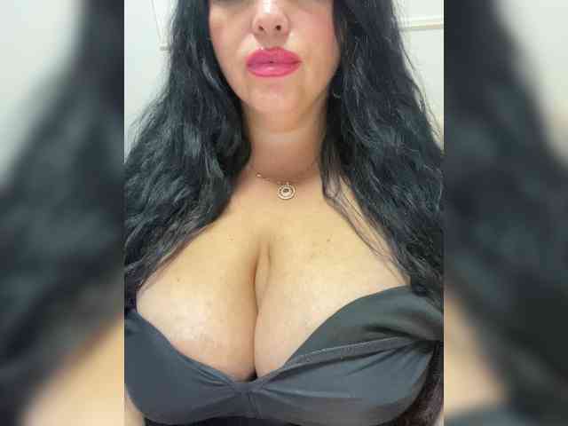 Tvoyaboginya webcam