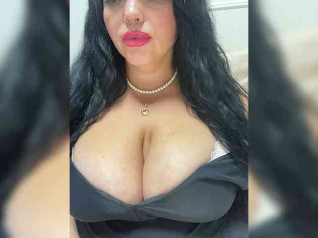 Tvoyaboginya webcam