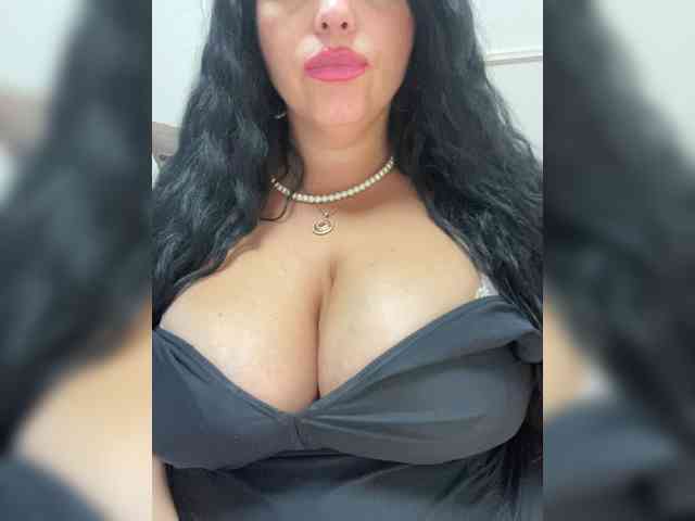 Tvoyaboginya webcam