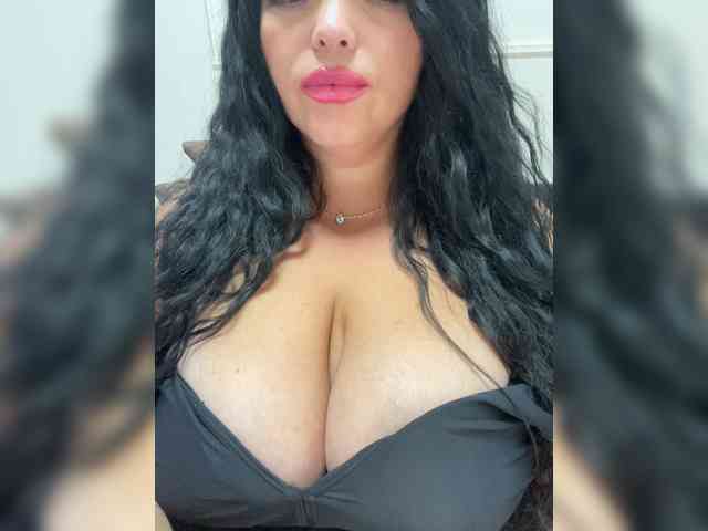 Tvoyaboginya webcam
