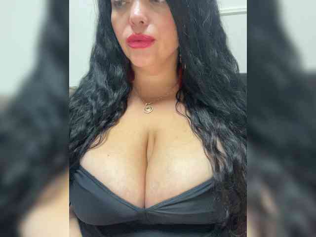 Tvoyaboginya webcam