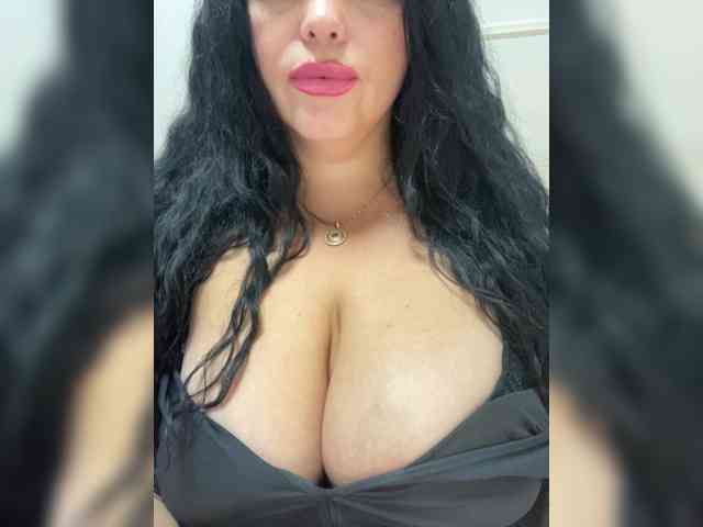 Tvoyaboginya webcam