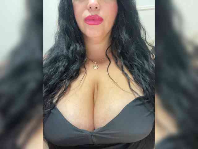 Tvoyaboginya webcam