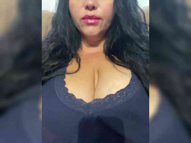 Tvoyaboginya webcam