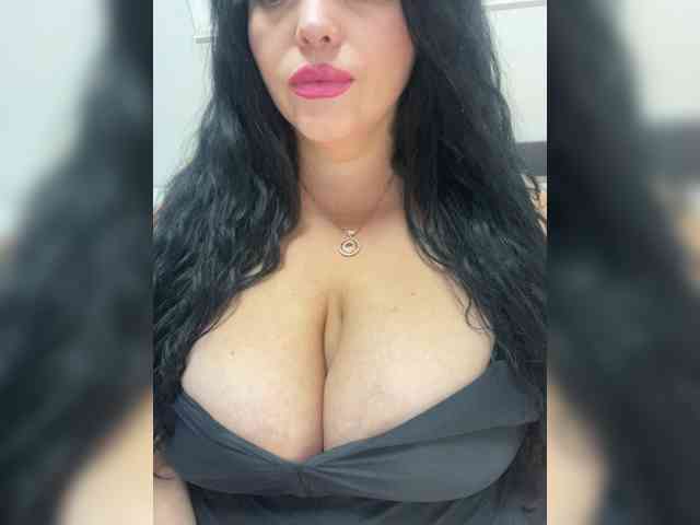 Tvoyaboginya webcam