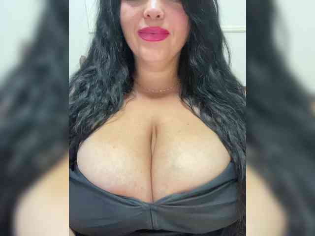 Tvoyaboginya webcam