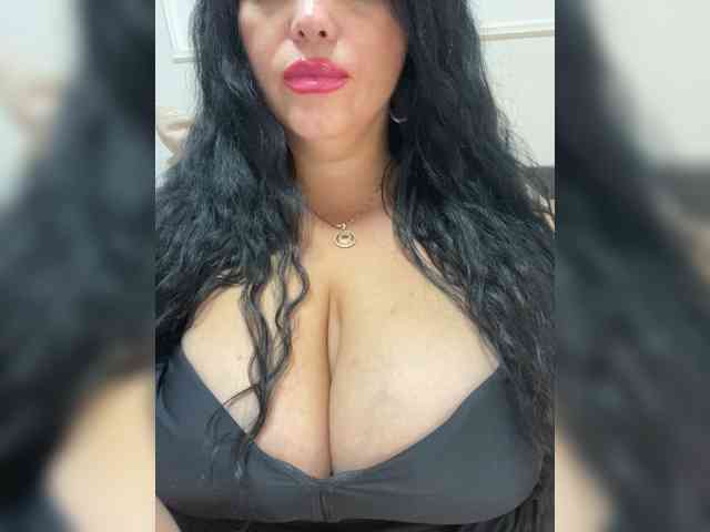 Tvoyaboginya webcam