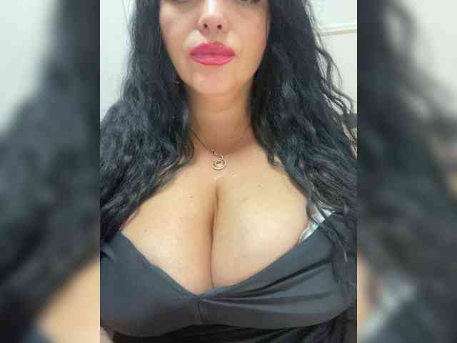 Tvoyaboginya webcam
