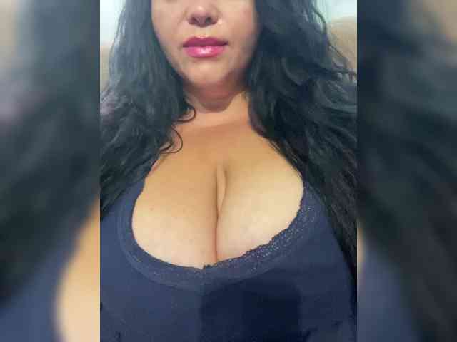 Tvoyaboginya webcam