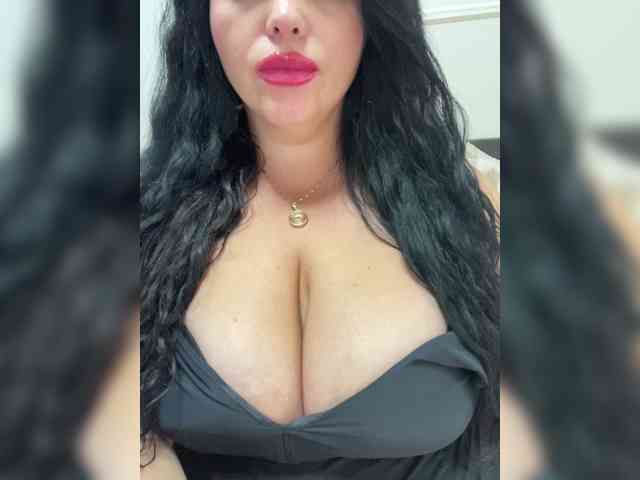 Tvoyaboginya webcam