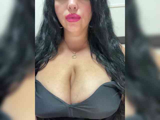 Tvoyaboginya webcam