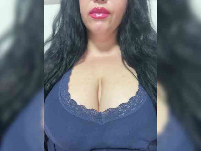 Tvoyaboginya webcam