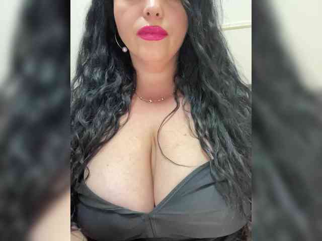 Tvoyaboginya webcam