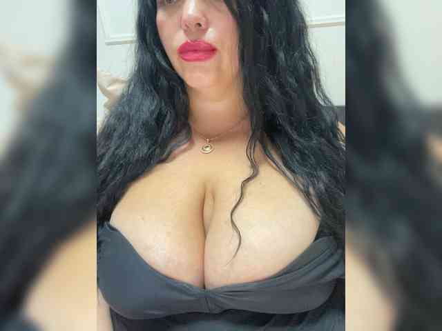 Tvoyaboginya webcam