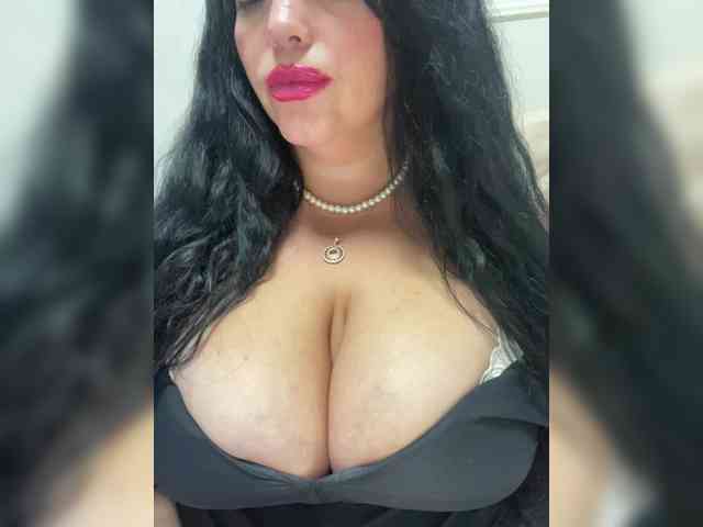 Tvoyaboginya webcam