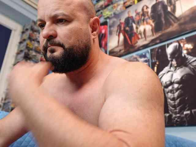 MuscularBear MuscularBear