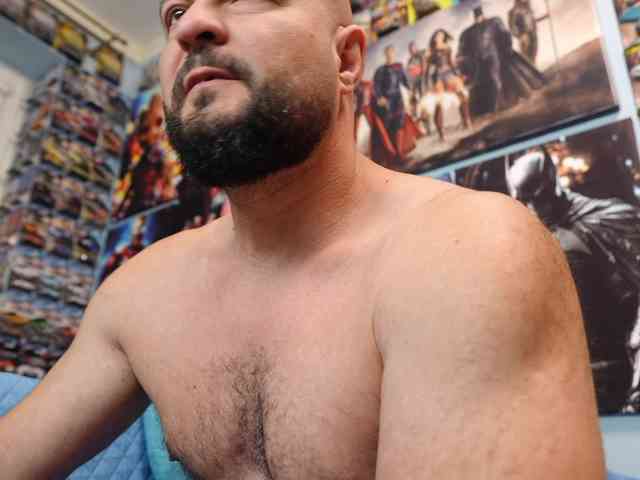 MuscularBear MuscularBear