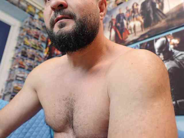 MuscularBear MuscularBear