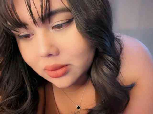 hollyCum webcam