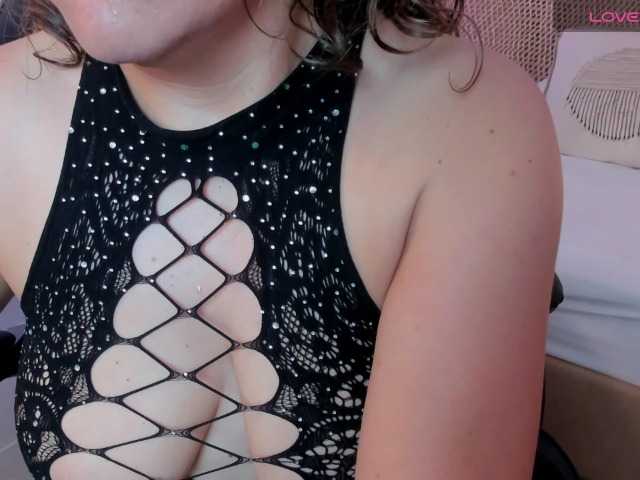 gipsela-gomez's BongaCams show and profile