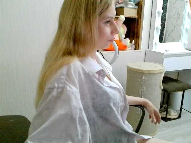 xMilagrosxs live cam on BongaCams