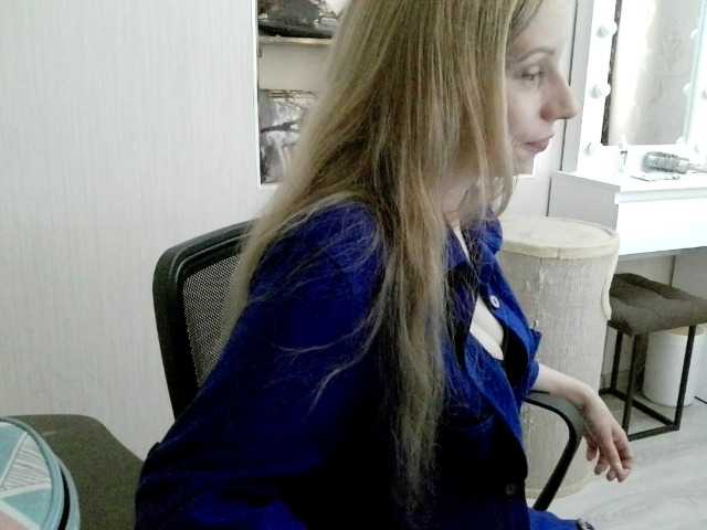 xMilagrosxs live cam on BongaCams
