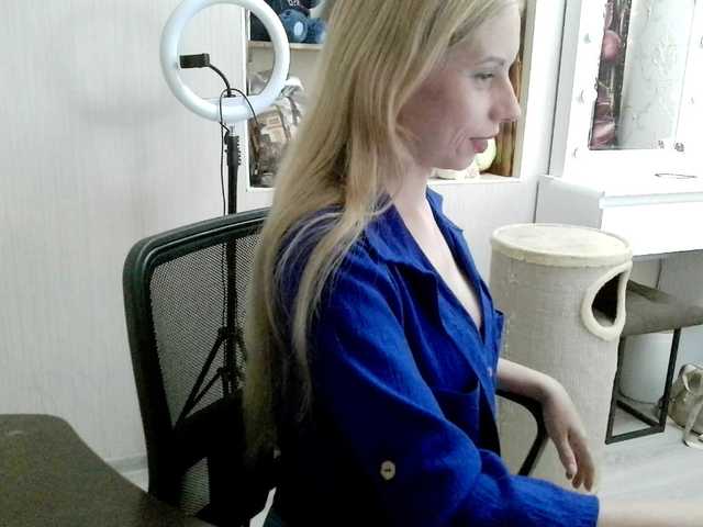 xMilagrosxs live cam on BongaCams