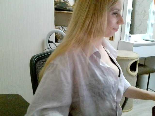 xMilagrosxs live cam on BongaCams