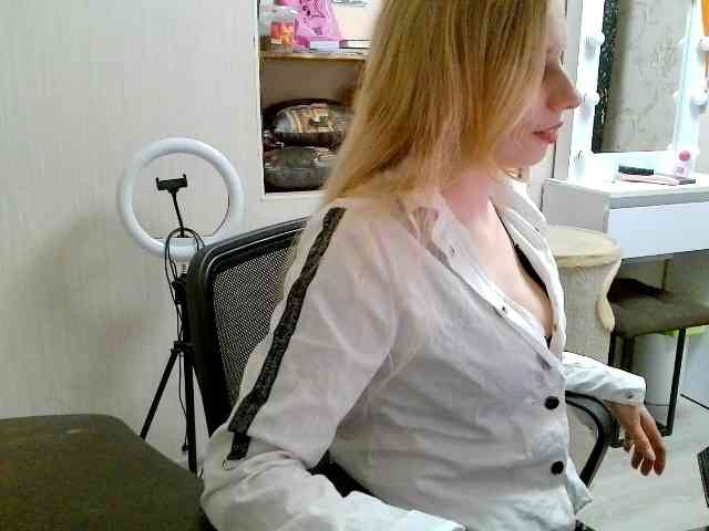 xMilagrosxs webcam