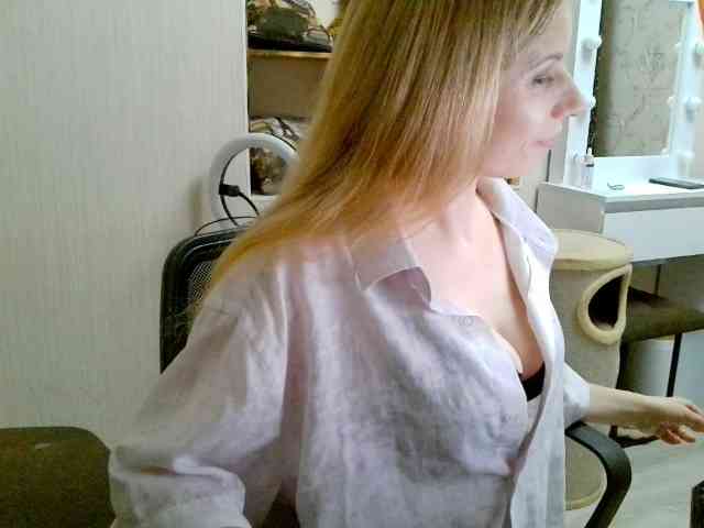 xMilagrosxs webcam