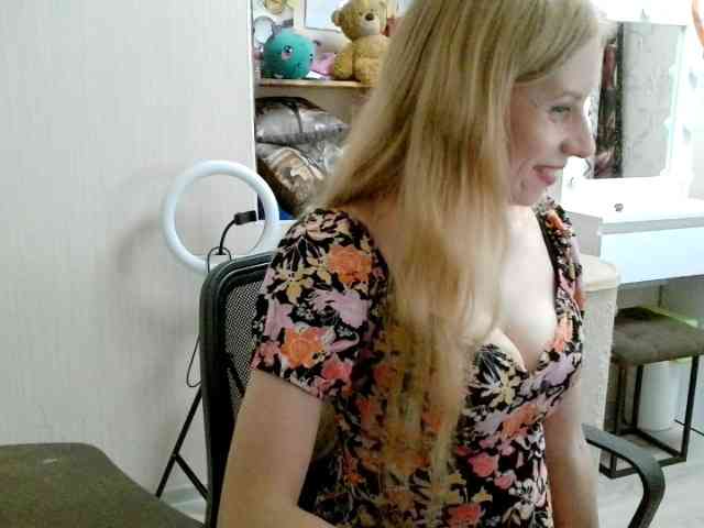 xMilagrosxs webcam