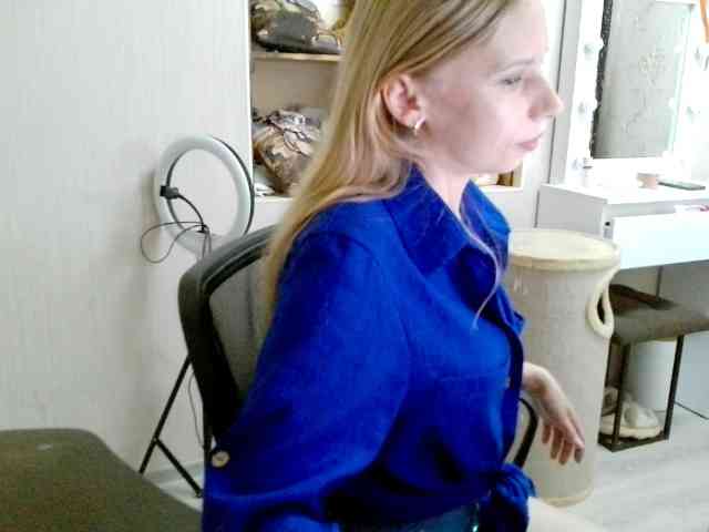 xMilagrosxs webcam