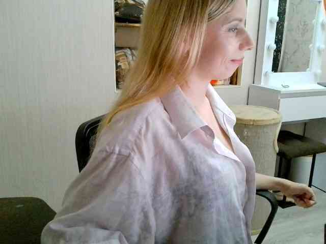 xMilagrosxs webcam